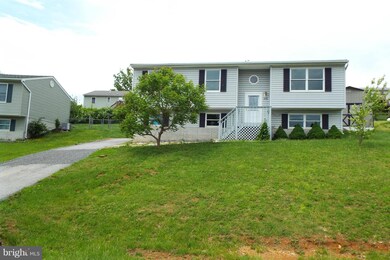 163 Little Sorrel Dr, Strasburg, VA 22657 - photo 2