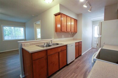 12609 Turtle Rock Rd unit B, Austin, TX 78729 - photo 6