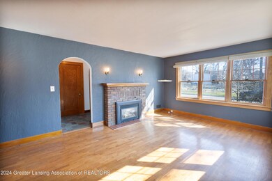 1712 Rundle-11