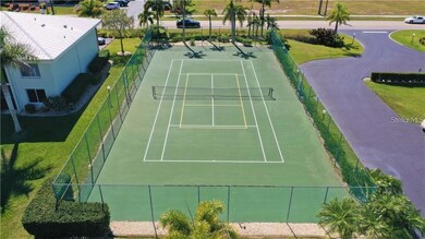 Tennis/Pickleball court