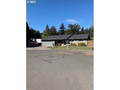 701 SW 20th Cir, Troutdale, OR 97060 - photo 2