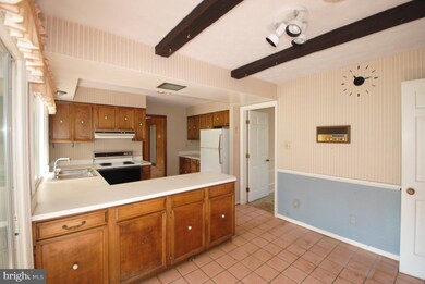 2247 Jones Rd, Winchester, VA 22602 - photo 6