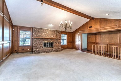 2011 Brentwood St, Gainesville, TX 76240 - photo 2