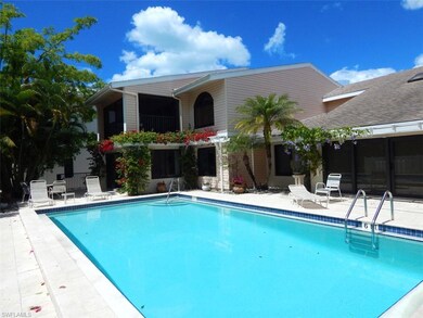 10th Ave S Naples - Saltwater Pool - Relax and enj