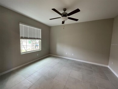 31422 Sun Kettle Loop, Wesley Chapel, FL 33545 - photo 2