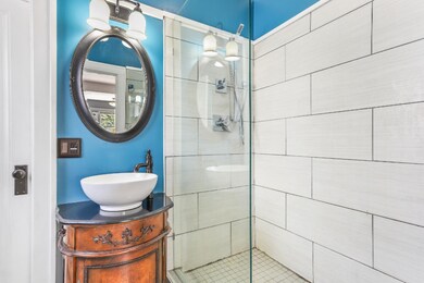 50 W 22nd St Holland-5