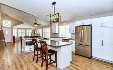 22207 N 22nd Way-large-006-5-Kitchen-150