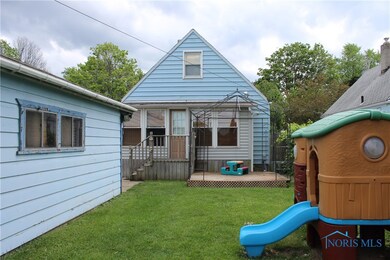 2445 108th St, Toledo, OH 43611 - photo 7