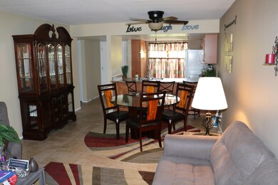 04_Dining Room