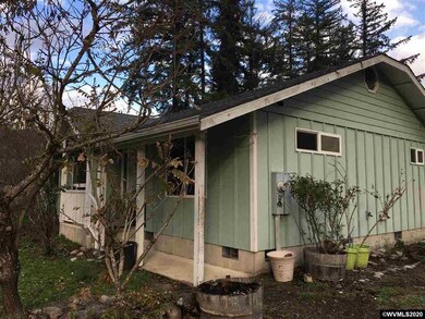 109 Louisa St, Gates, OR 97346 - photo 2