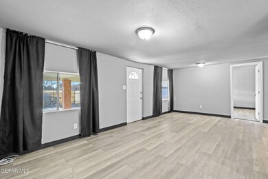 836 Mabel Place, El Paso, TX 79928 - photo 4