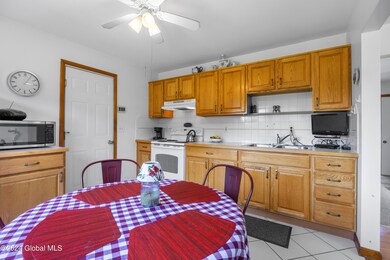 10 Hadden Ln, Troy, NY 12180 - photo 7