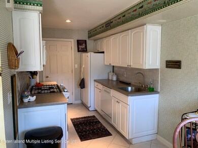 11 D Revere Ln, Staten Island, NY 10306 - photo 6