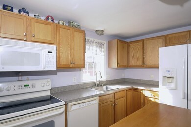 33 Swifts Beach Rd, Wareham, MA 02571 - photo 4