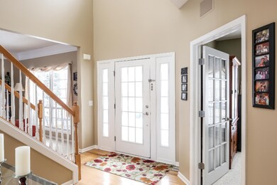 007-Foyer-3661325-medium