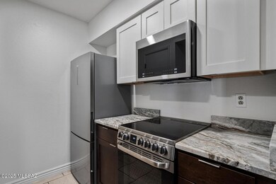 6642 E Calle Alegria unit C, Tucson, AZ 85715 - photo 3