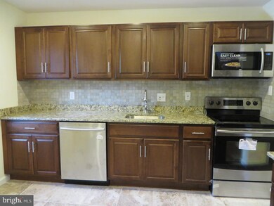 2928 Wythe Ct, Woodbridge, VA 22191 - photo 4