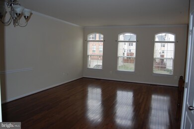 7358 Mockingbird Cir, Glen Burnie, MD 21060 - photo 3