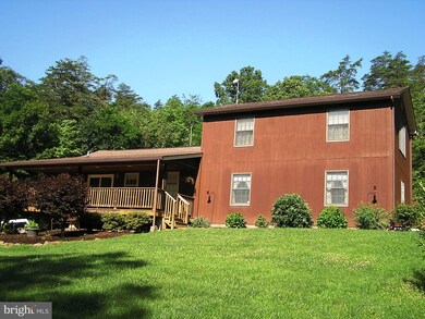 1693 Morgan Frederick Grade, Cross Junction, VA 22625 - photo 4