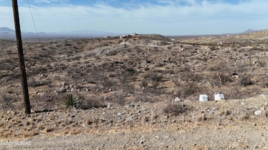 532 Vereda Atun unit 31, Rio Rico, AZ 85648 - photo 2