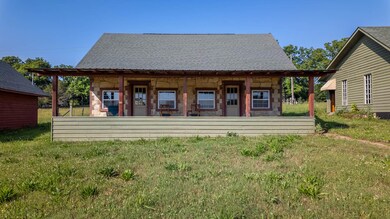 Commercial listing in Hardy Arkansas005