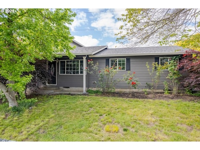 1310 W Quinalt St, Springfield, OR 97477 - photo 4