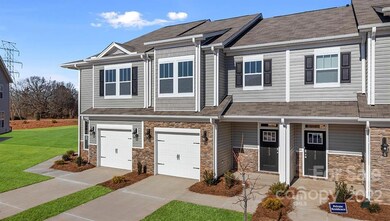 112 Creekview Rd, Hendersonville, NC 28792 - photo 3