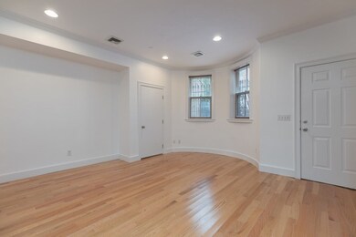 82 E Brookline St unit 1, Boston, MA 02118 - photo 5