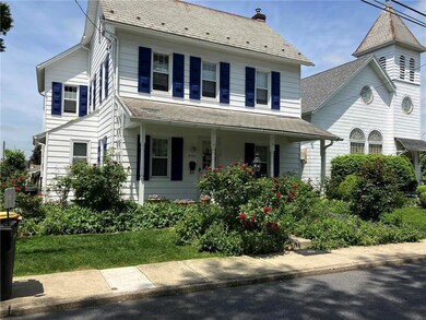 4132 Wilson St, Whitehall, PA 18052 - photo 2