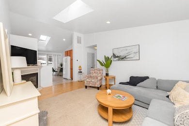 424 Fremont St unit 6, Douglas, MI 49406 - photo 5