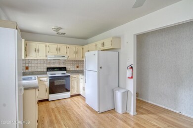 11 Quaker Ln unit B, Whiting, NJ 08759 - photo 3