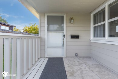 Front Deck_IMG_3301-FULL