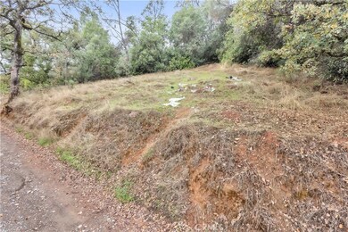 12636 Lakeview Dr, Clearlake Oaks, CA 95423 - photo 5