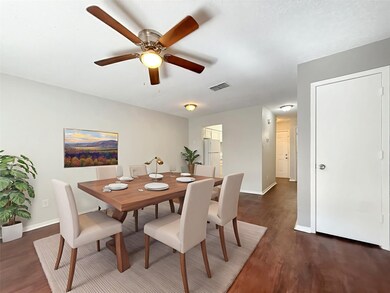 425 SW Thomas St unit B, Burleson, TX 76028 - photo 3