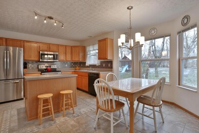 9199 Windy Creek Dr, Columbus, OH 43240 - photo 6