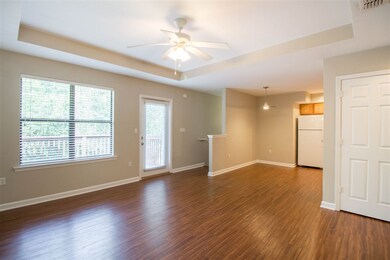 2300 Timber Oaks Ln, Tallahassee, FL 32304 - photo 6