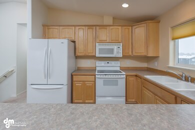 5785 Kenai Fjords Loop-print-006-Kitchen