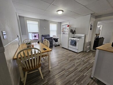 105 Arthur St unit 3, Worcester, MA 01604 - photo 6