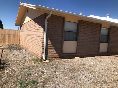 2709 Pecan Dr, Alamogordo, NM 88310 - photo 4