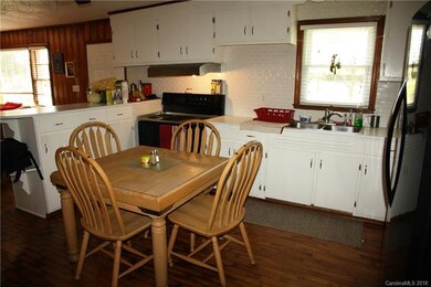 878 Sherwood Rd, Clover, SC 29710 - photo 6