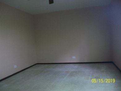 547 Fessler Ave unit 1, Naperville, IL 60565 - photo 4