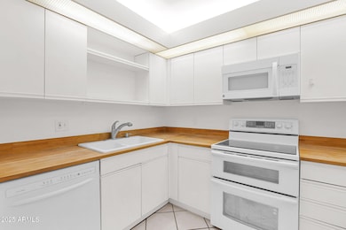 5035 N 10th Place unit 108, Phoenix, AZ 85014 - photo 4