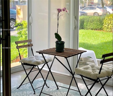 2 Simonton Cir, Weston, FL 33326 - photo 2