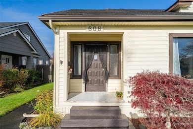 606 W 4th St, Aberdeen, WA 98520 - photo 2