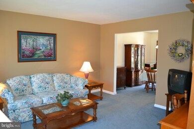 2406 Westridge Rd, Lutherville Timonium, MD 21093 - photo 2