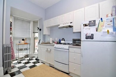 11 Hanson St unit 2, Boston, MA 02118 - photo 5