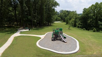 2233 W Charlotte St, Broken Arrow, OK 74011 - photo 6