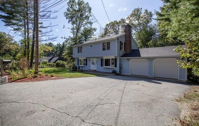 13 Lakeshore Dr, Fiskdale, MA 01518 - photo 4