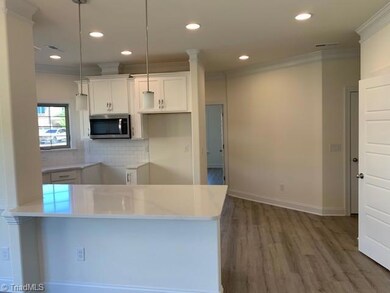 4743 Willowstone Dr, High Point, NC 27265 - photo 7