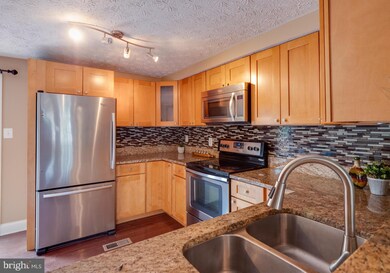 7413 Aspenpark Rd, Lorton, VA 22079 - photo 7